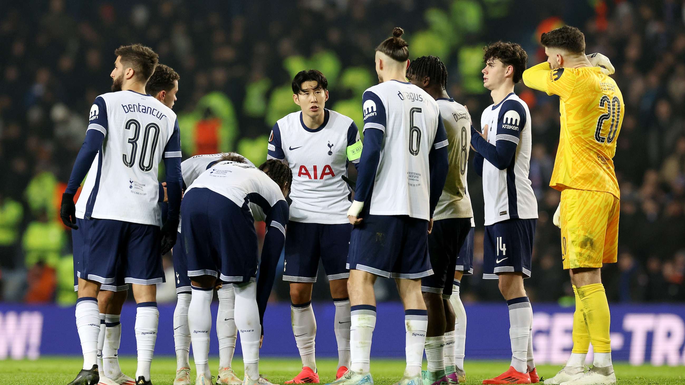 詹皇26+11仍吞败仗：末节16分连丢绝平 东契奇18中5成罪人.