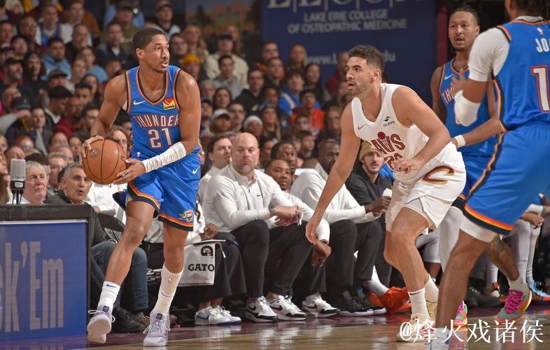 骑士强势击败雄鹿终结对手3连胜 雷霆力克热火延续7连胜辉煌